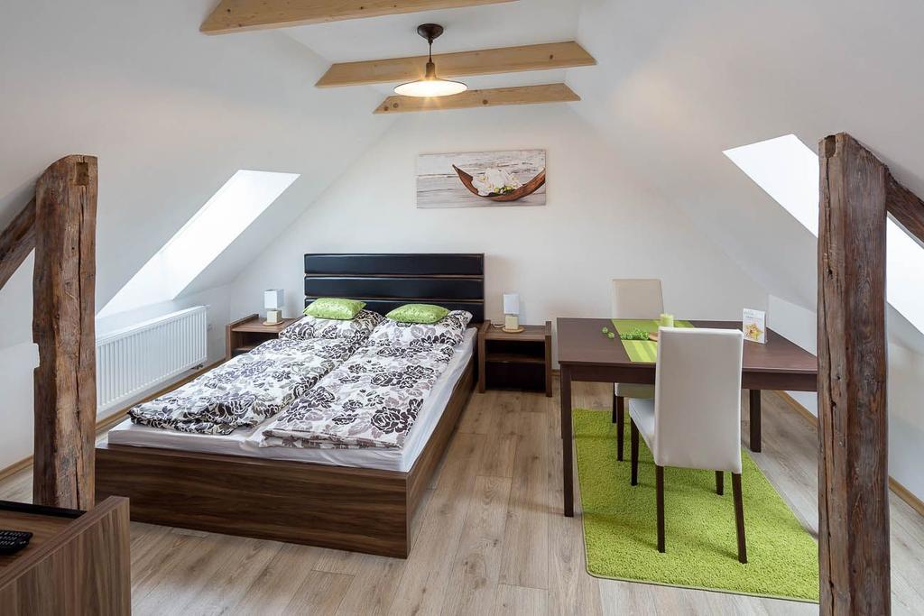 Apartmany Pod Namestim Telc Exterior photo
